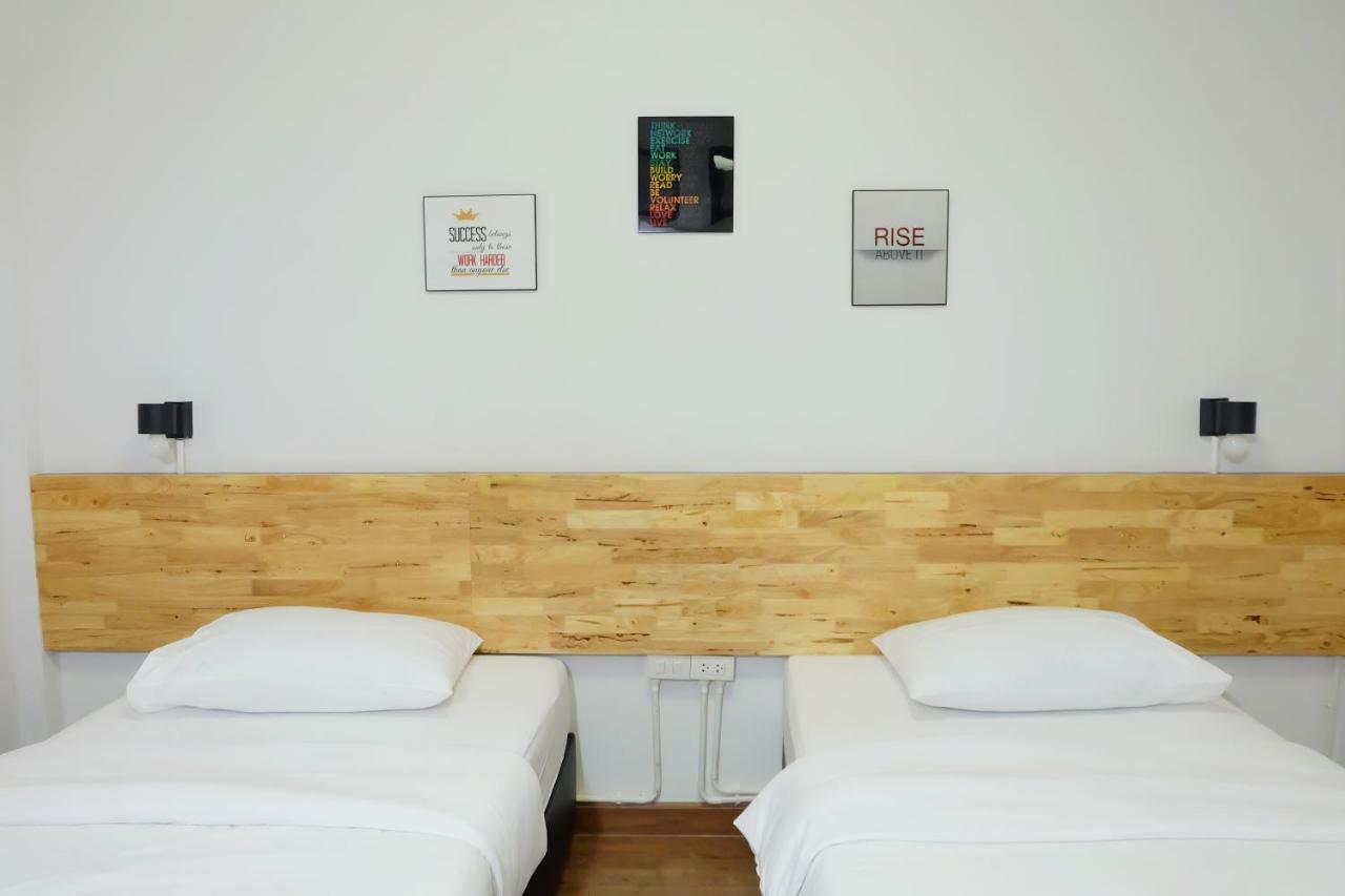 Hostel Daizy House Chiang Mai Exterior foto