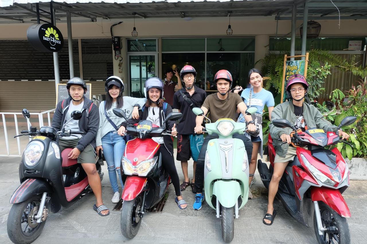 Hostel Daizy House Chiang Mai Exterior foto
